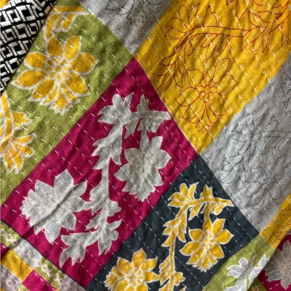 The Morgan Factory | Kantha Tunic Top - Picture 5 of 8